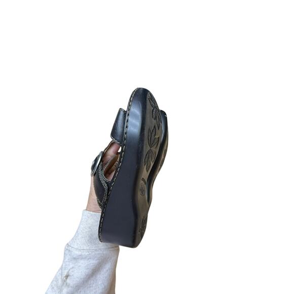 "BORN" Women's Open Toe Slip On Sandal SZ 39 (8) Wedge Heel Y2K Cottage Core - Picture 14 of 14